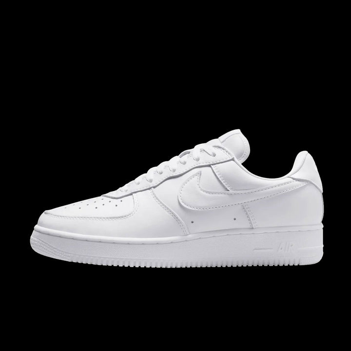 Nike Air Force 1 &