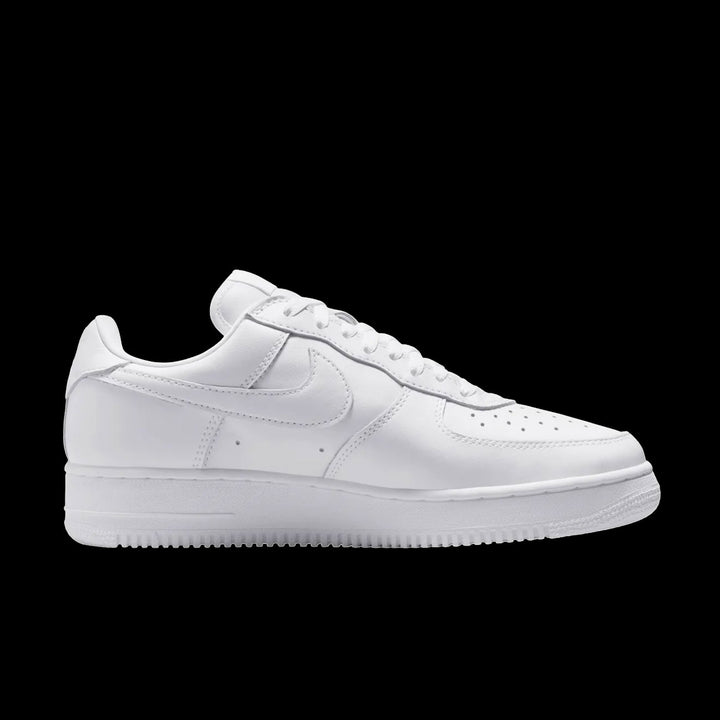 Nike Air Force 1 &
