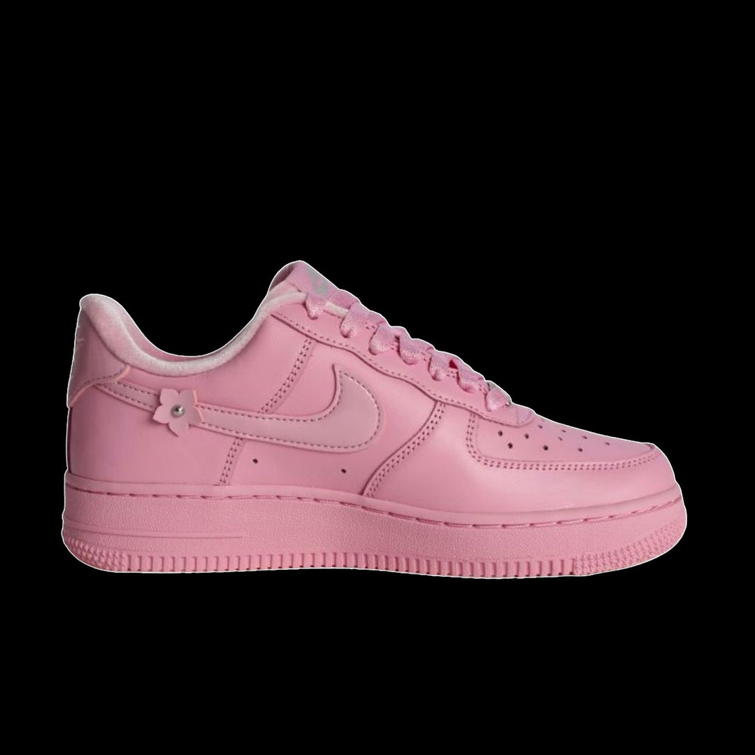 WMNS Nike Air Force 1 &