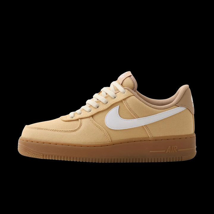 Nike Air Force 1 &