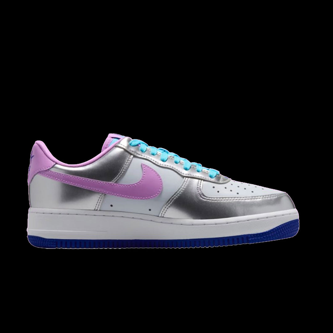 WMNS Nike Air Force 1 &